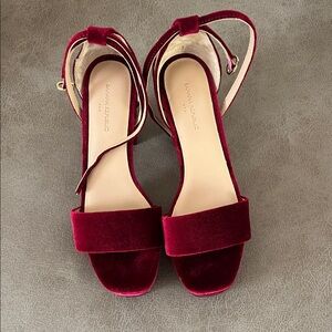 Banana Republic Women's Burgundy Velvet platform ankle strap block heel sandals